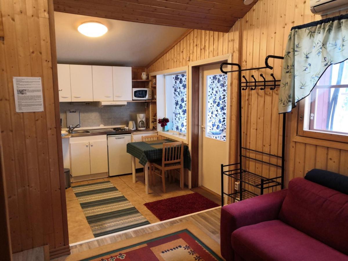 Hostel Mansikka Taipalsaari エクステリア 写真