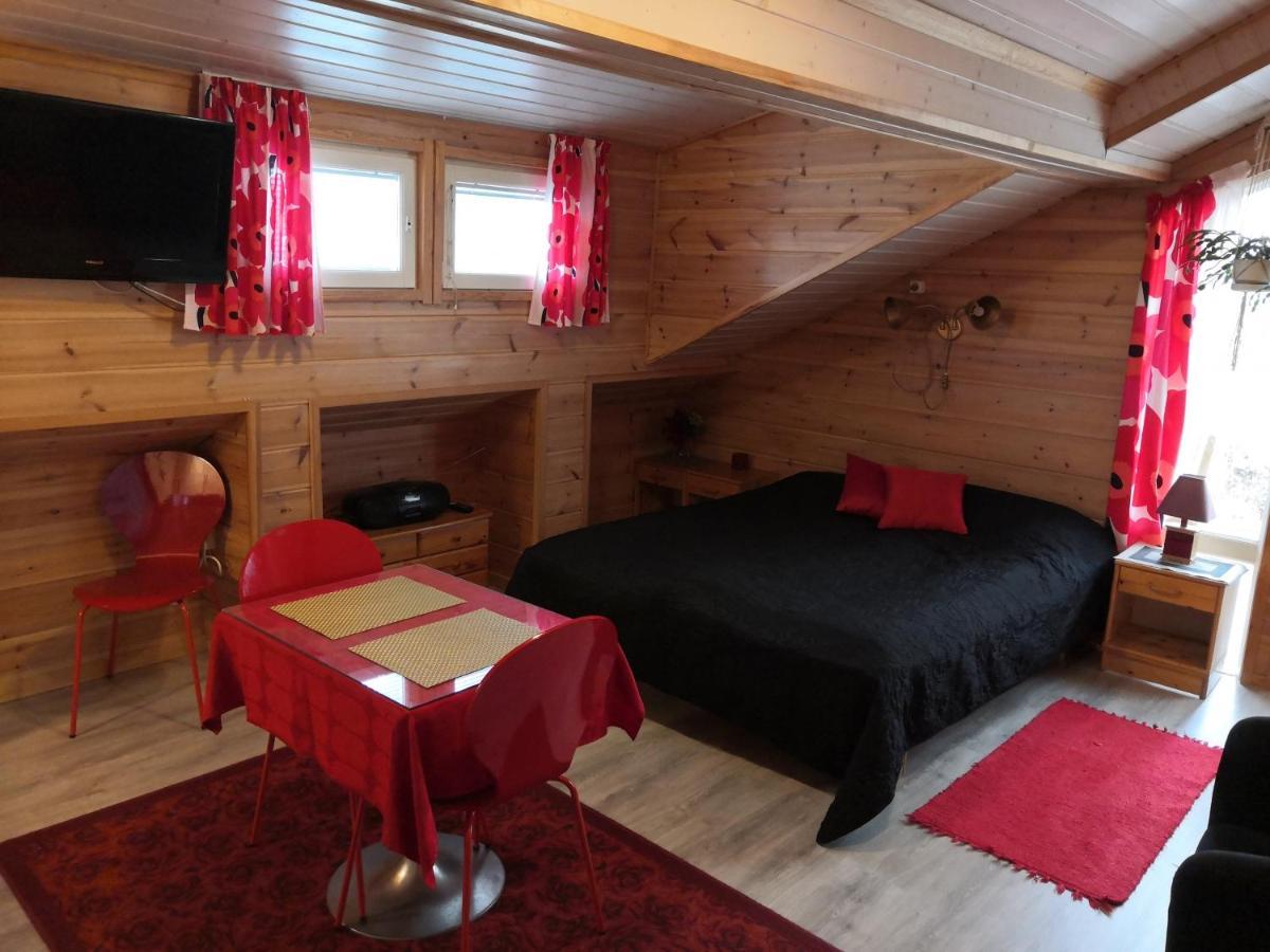Hostel Mansikka Taipalsaari エクステリア 写真